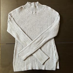 Banana Republic Ribbed Mockneck Sweater
